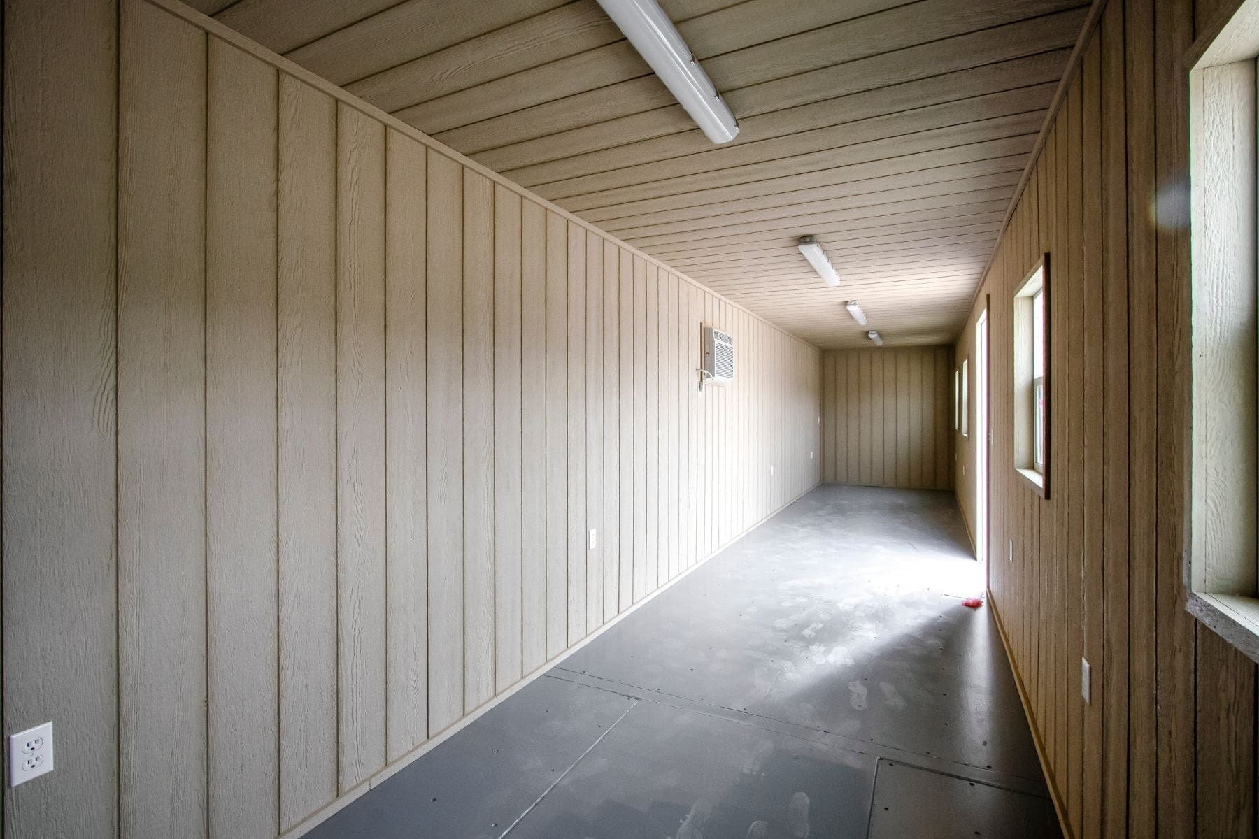 40ft Shipping Container Office (Insulated / With Siding) (40STOFIS) - Image 3