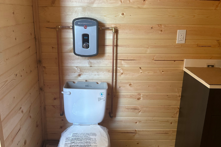 53ft Retreat Cabin Shipping Container (53HCRCBN) - Image 12